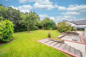 Garden and patio- click for photo gallery